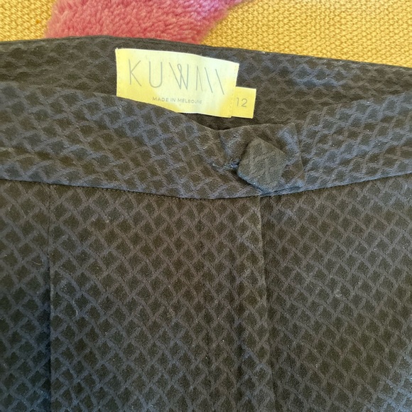 Gorgeous jacquard printed pants by Melbourne designer Kuwaii - Picture 3 of 4